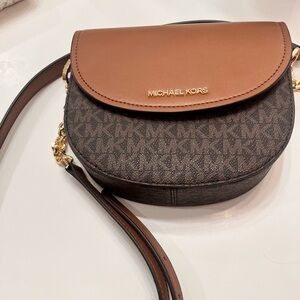 Michael Kors Jet Set Small Half Dome Crossbody Mini MK Logo brown